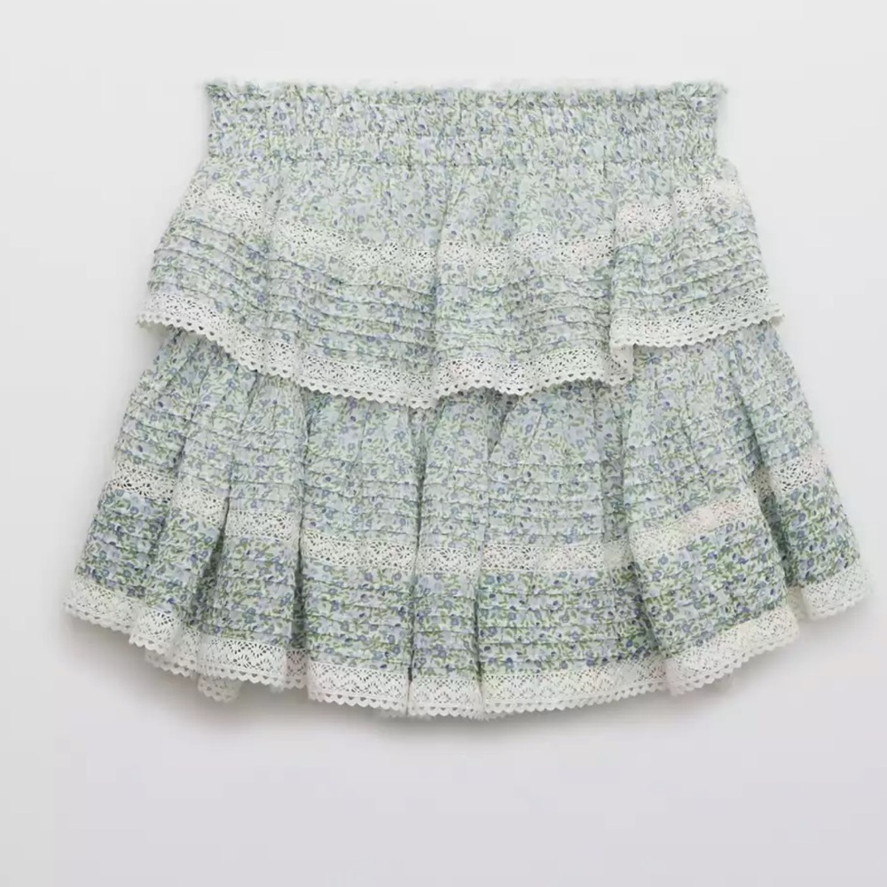 Aeri Rock n’ Ruffle Skirt